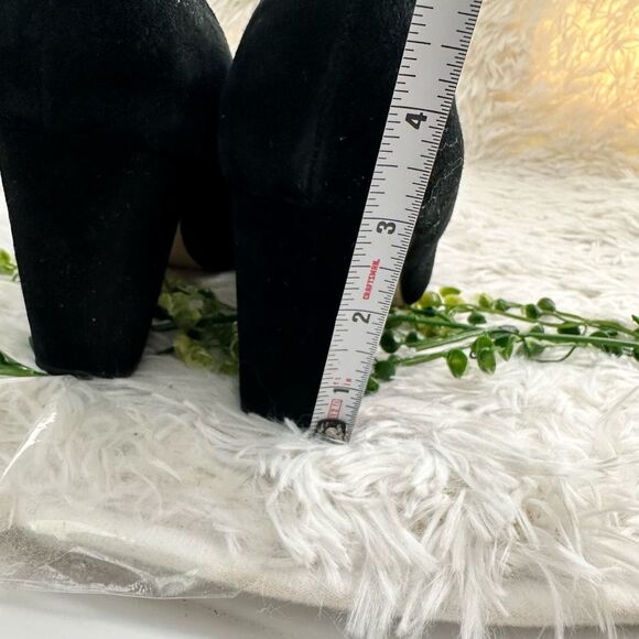 A/ Anthropologie Black Suede Block Heel Pumps size 7.5 M - Picture 7 of 8